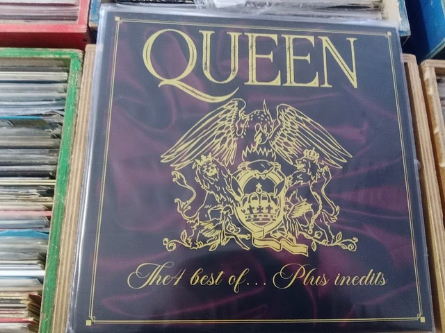 Queen – The Best Of...Plus Inedits