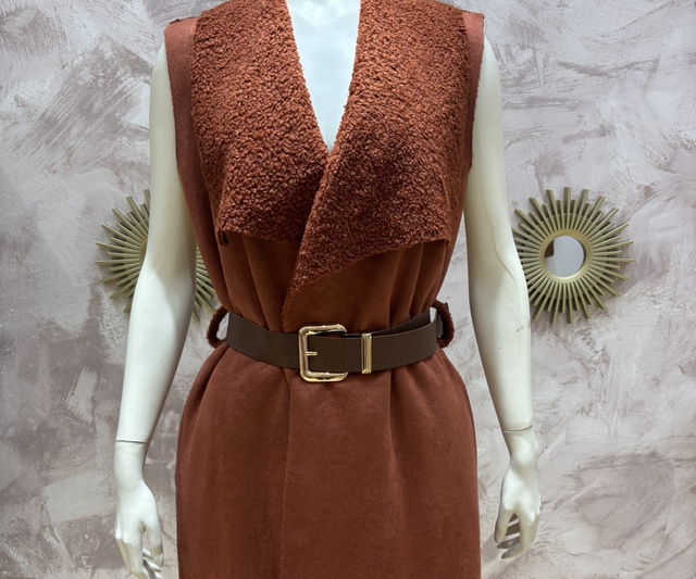 Chaleco borreguito teja