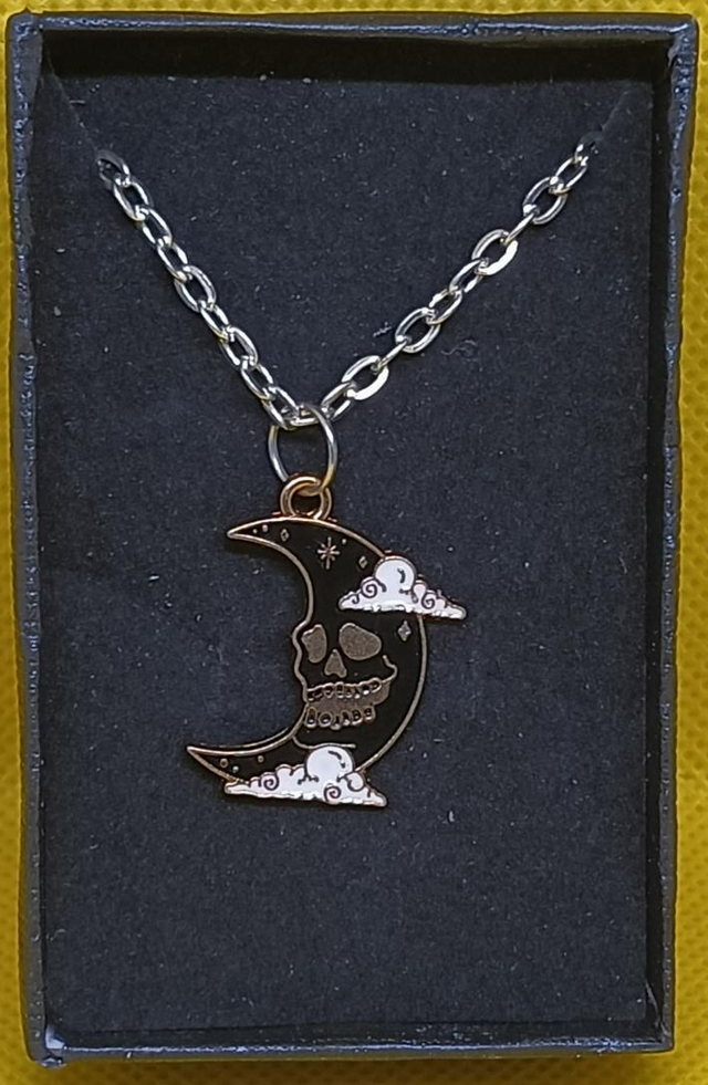 Enamel Black, Gold &amp; White Crescent Moon Pendant Necklace.