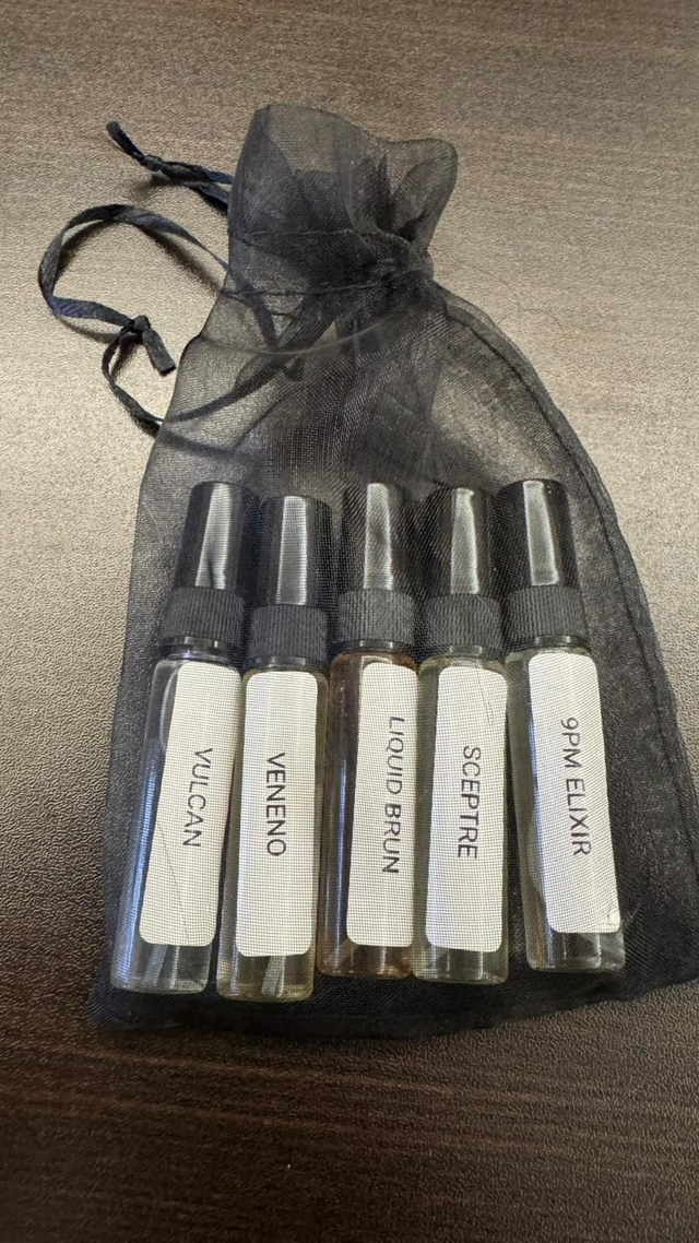 DECANTS 5 ML ( MAS DE 100 SPRAY) ( PACK DE 5 UNDADES )