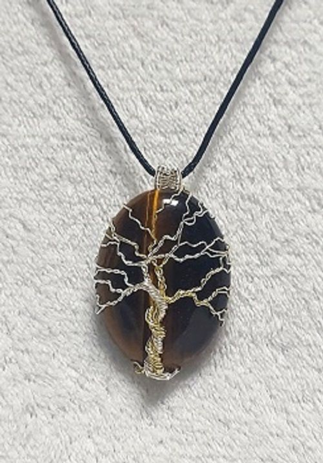 ARBRE DE VIE COULEUR OR ET ARGENT SUR OEIL DE TIGRE