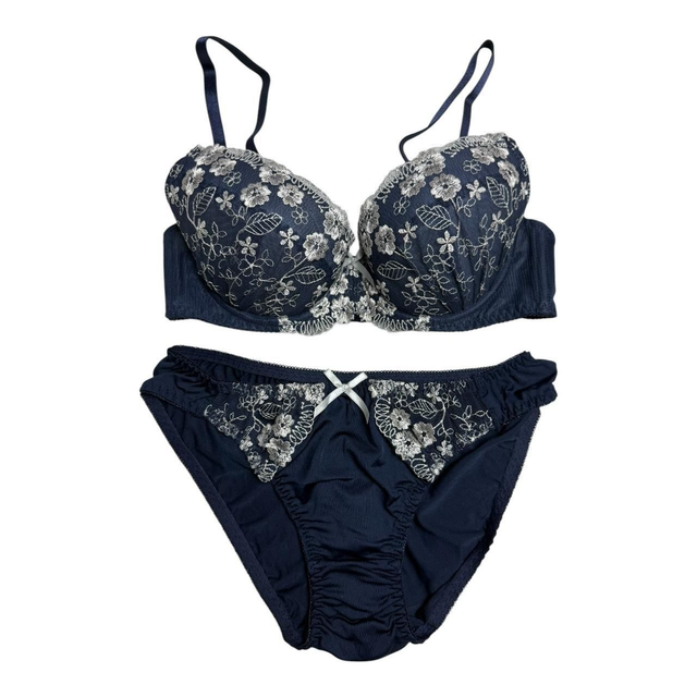 Navy Blue Embroidered Japanese Bra + Underwear Set UK 34B
