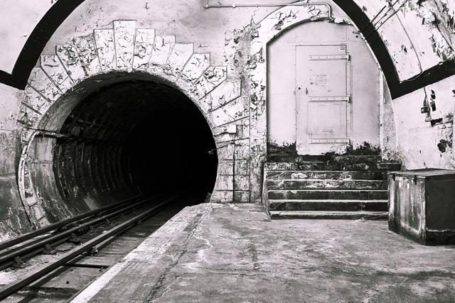 Aldwych: Hidden London 1/6