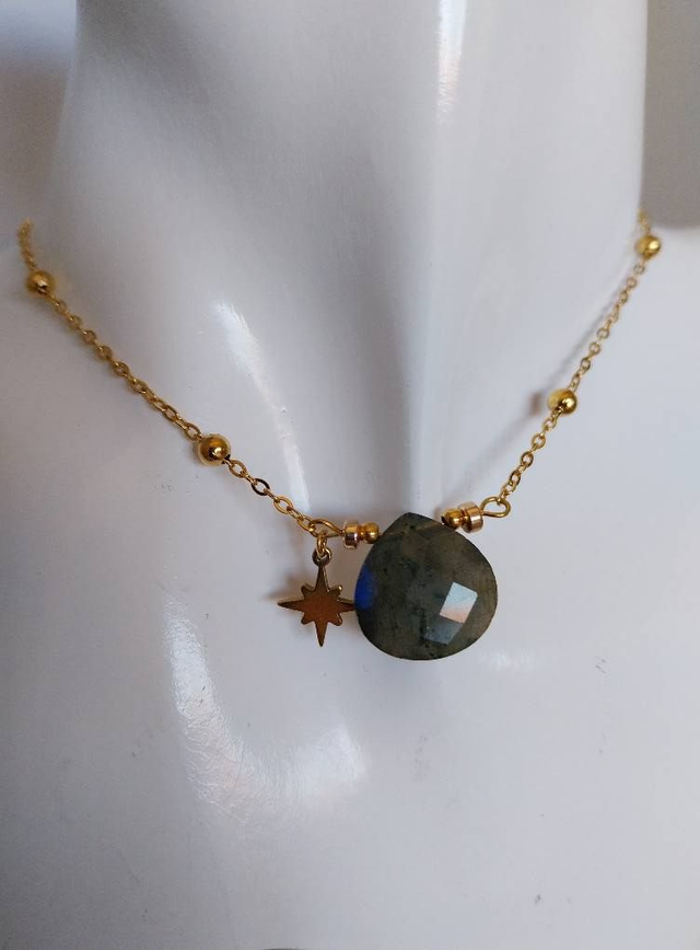 ✨Collier &quot;Les Jolies Pierres&quot; Labradorite doré ✨