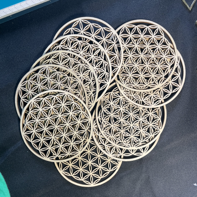 Fleur de Vie en bois