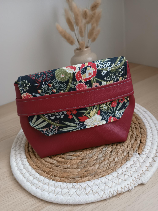 Pochette à maquillage florale