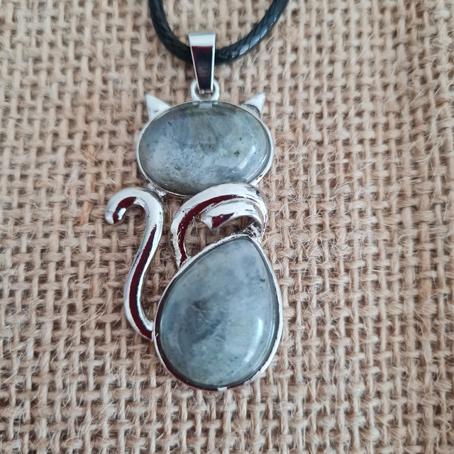 pendentif chat Labradorite