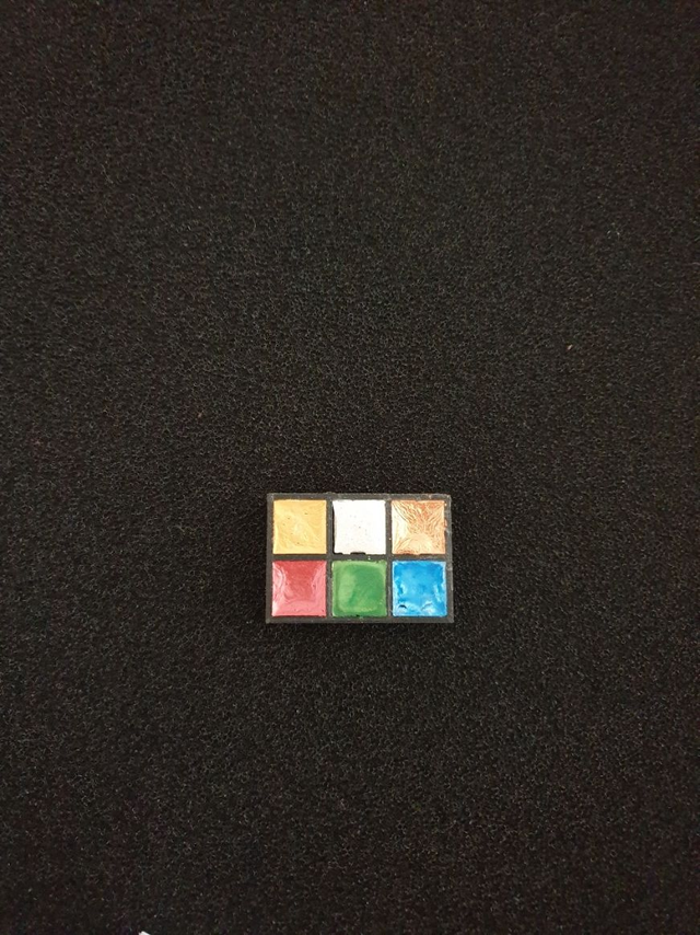 Tiny palette dorée