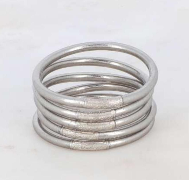 Jonc boudhiste avec mantra Argenté Foncé