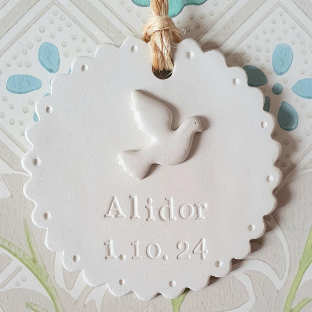 Médaillon colombe personnalisé