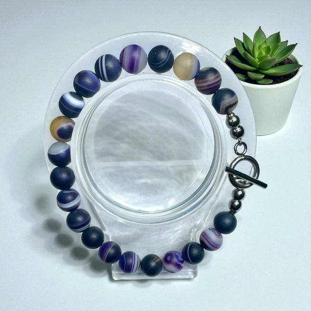 Purple banded agate bracelet