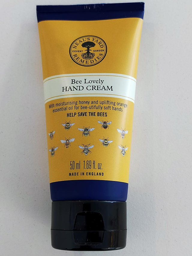 Bee Lovely Hand Cream 50ml Neal's Yard 2391