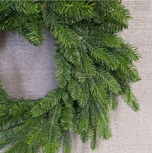 X-Large Artificial Spruce Christmas Wreath