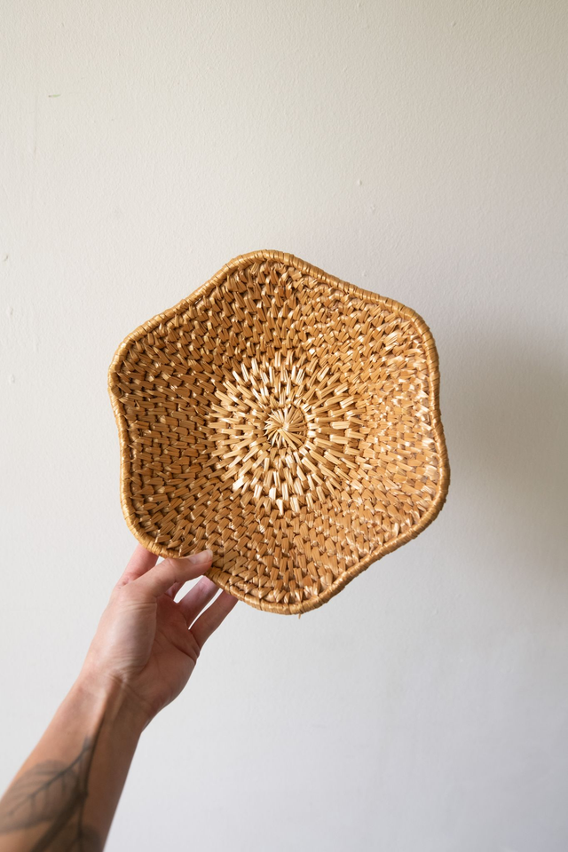 Corbeille tressée forme organique 🧺