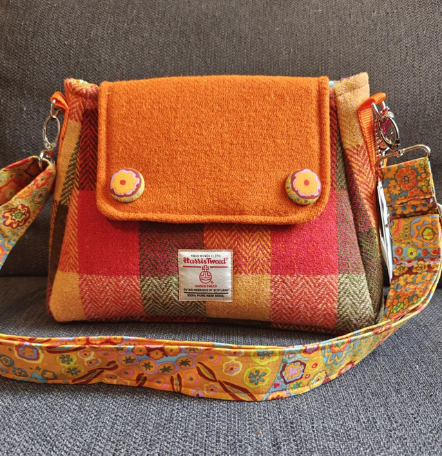 Harris Tweed Strathspey bag