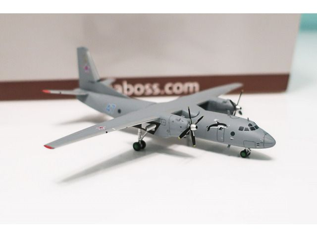 An-26 Russian Navy &quot;blue 47&quot; (RF-46879), 1:200, Aviaboss