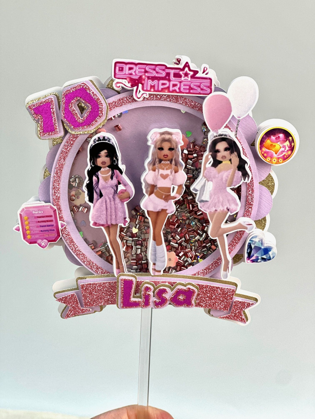 Persoanlised Dress to Impress Shaker Cake Topper