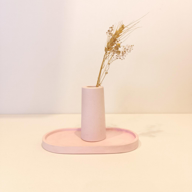 &quot;Solune&quot; Mini vase artisanal en gypse avec fleurs séchées – déco minimaliste  