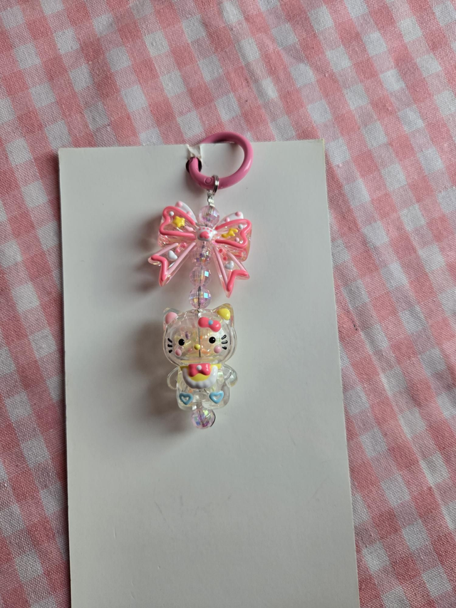 Hello Kitty Shaker Keychain