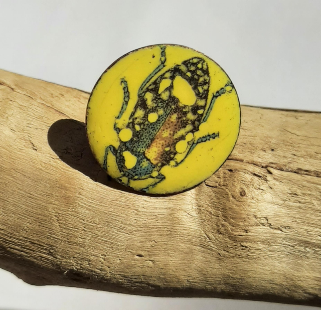 Bague jaune citron insectes 