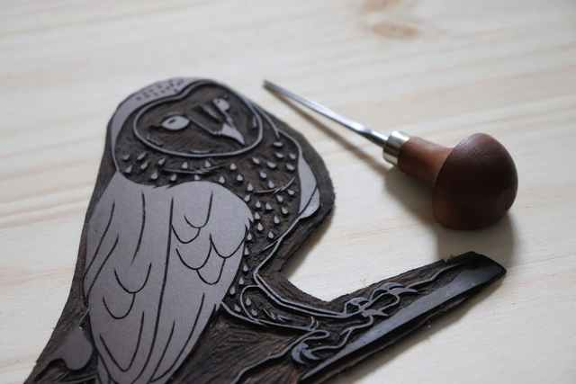 Linogravure A4 Chouette Effraie