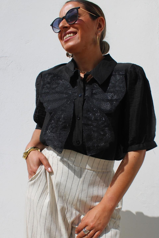 Camisa Coquette Negra