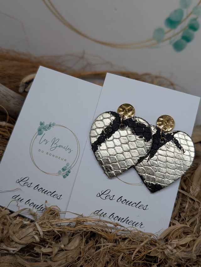 Boucles d'oreilles Coeur ❤️ doré noir nc026