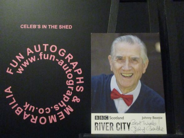 Johnny Beattie (Malcolm Hamilton) Authentic Autographed River City 6x4 Cast Card