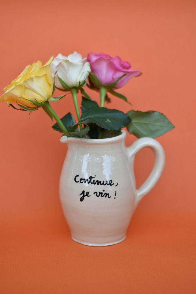 Petit pichet love 💘  Continue, je vin !  💘
