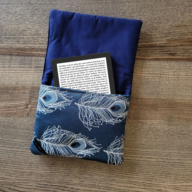 Etui liseuse rembourré : Plume de paon