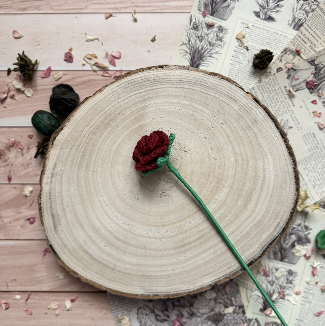 Petite rose (personnalisable pour créer votre bouquet)