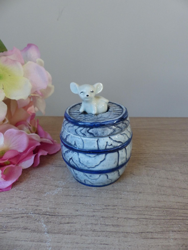 Ancienne boite en porcelaine céramique figurine renard fennec japon vintage, boite fox, boite à bijoux à sucre avec renard, cadeau pour ami