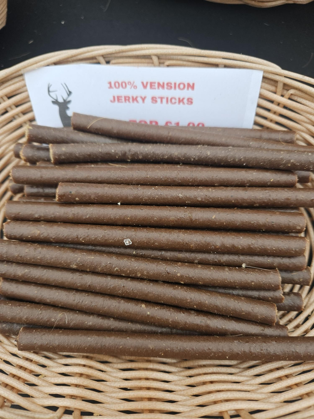 VENISON jerky Sticks x3. 100% meat