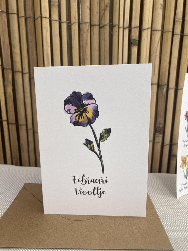 Ansichtkaart Geboortebloem Februari Viooltje in kleur, inclusief envelop, van originele tekening, met of zonder tekst 