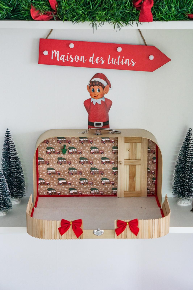 Valise magique - motif voiture de Noël