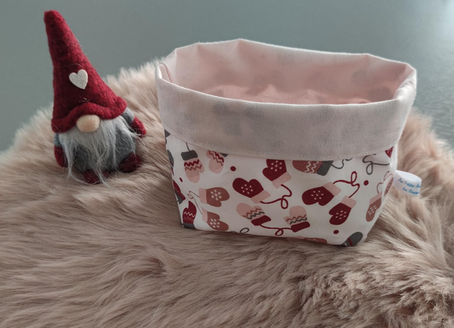 Panier Noël moufles rose 
