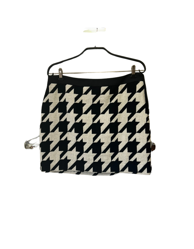 Caroll Skirt in Black / White