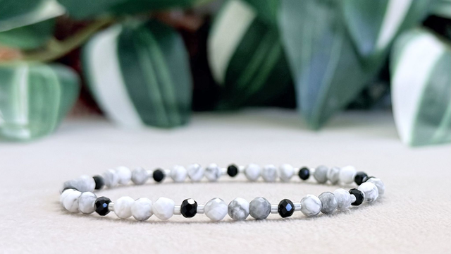 Bracelet | Howlite - Royal Extra 1