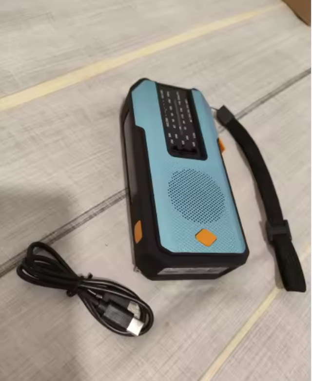 Luxe noodradio bekend van het Denk Vooruit pakket - Blauw-of-groen