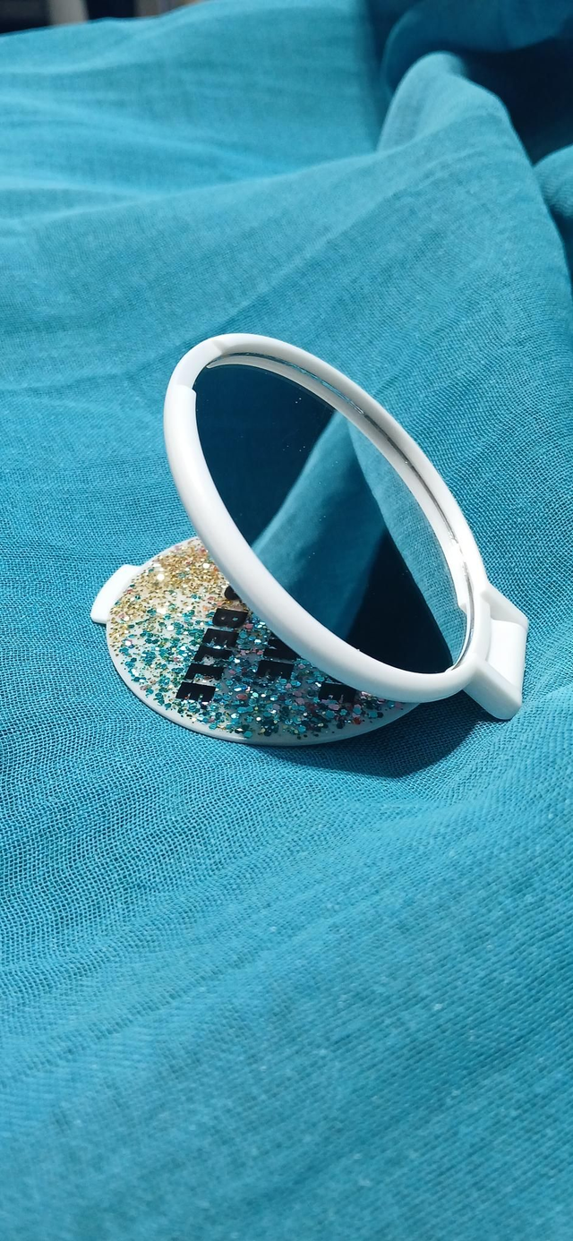 Miroir de poche "CROIS EN TOI ÇA VAUT LE COUP"