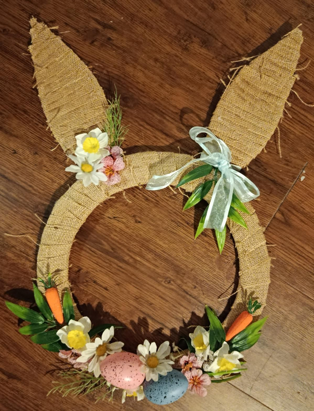 Making an Easter or Spring Wreath - Mon 2nd March 3:00-5:30 £25 (pay £10 deposit to book, £15 payable on the day)
