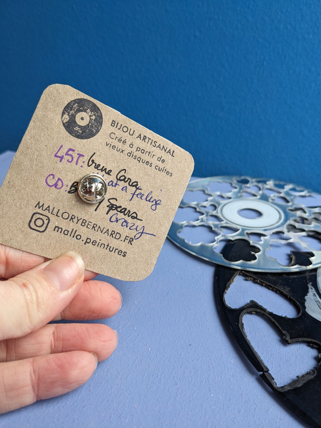 Pin's Irene Cara et Britney Spears