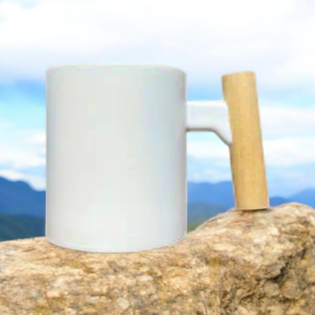 Kaffeebecher mit Holzgriff 