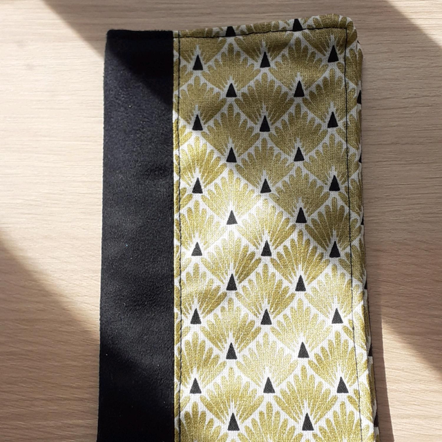 Porte chéquier doré