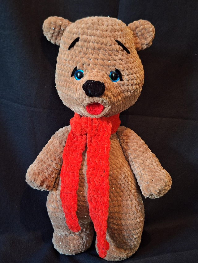 Großer Braunbär