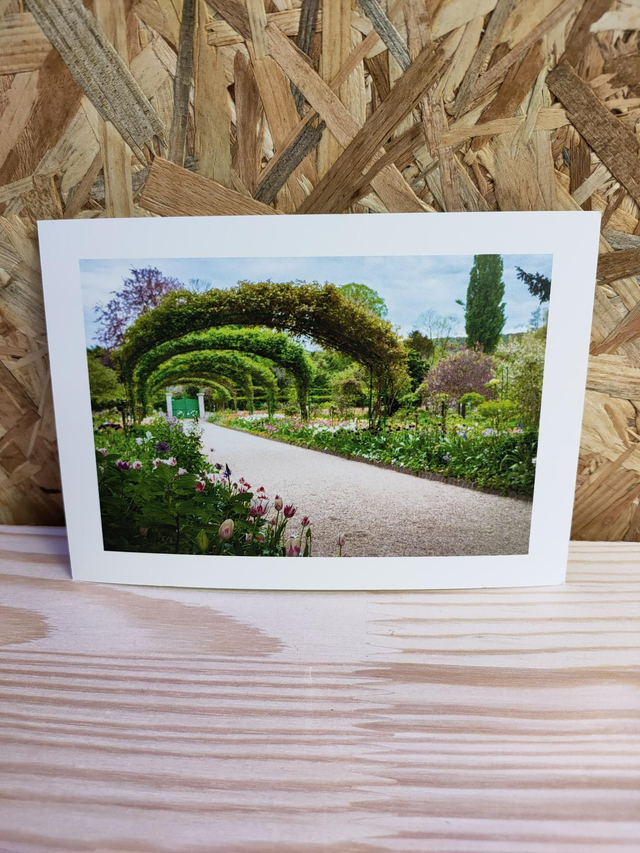 INNSA_WEB002 CARTE POSTALE Giverny jardin de Claude Monet 