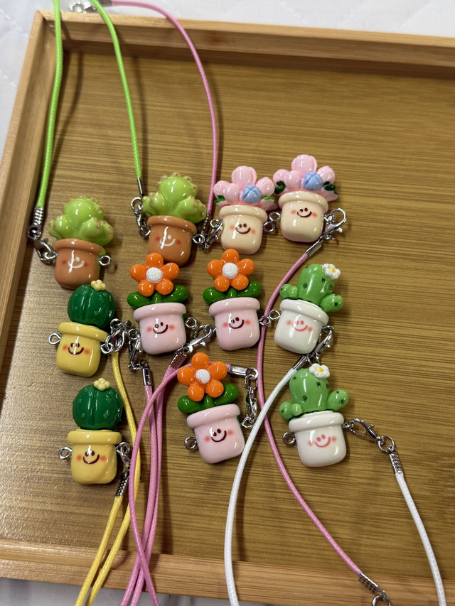 17cm Doll Accessories (Plants)