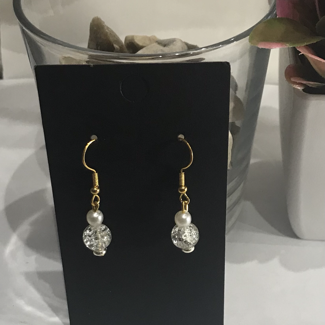 White Dangling Earrings- WDE16