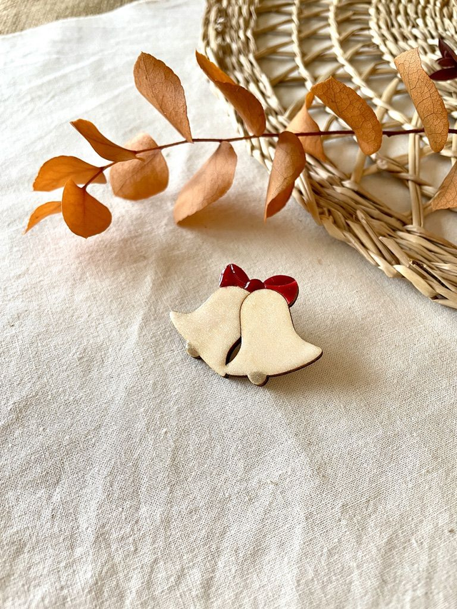 Broche cloche de Noël