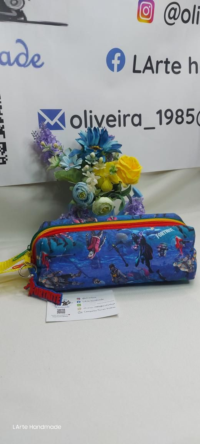 Estojo escolar triplo Fortinite